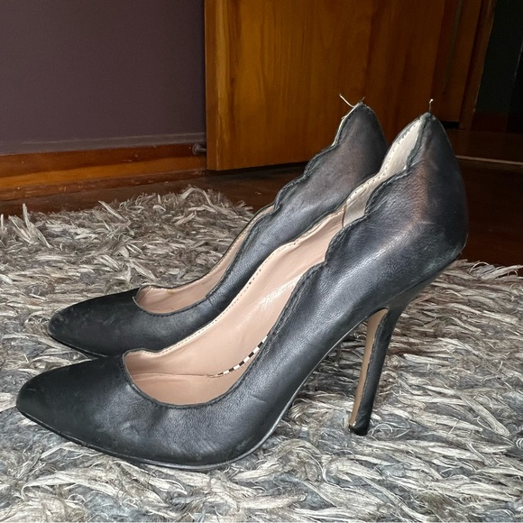 Betsey Johnson Raciee pumps - Picture 1 of 9